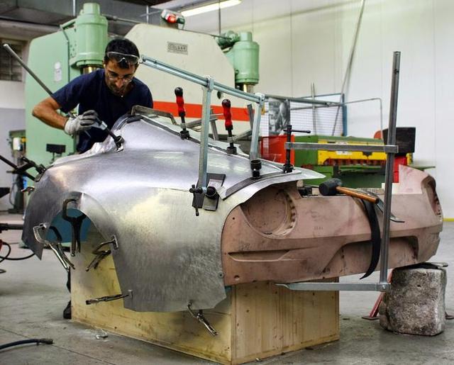 How to improve the formability of automotive sheet metal(图1)