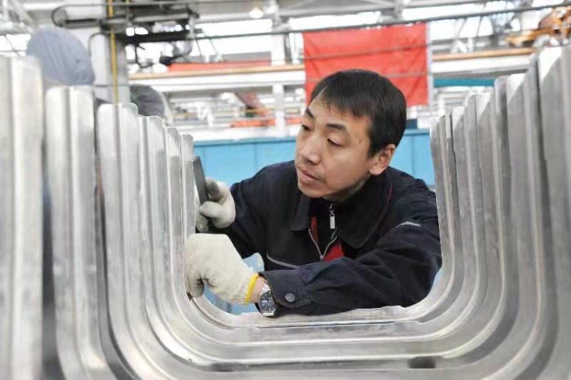 How does friction welding improve joint strength？(图2)